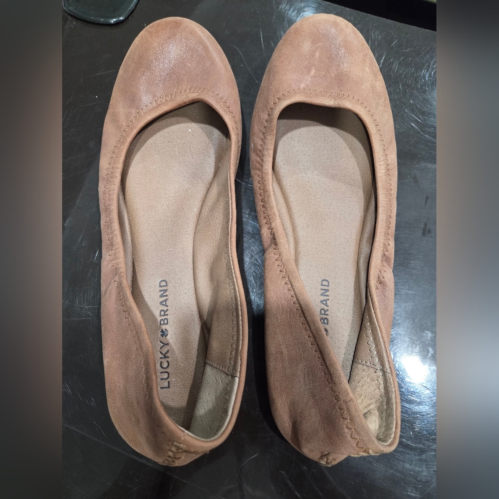 Women’s Lucky Brand “Emmie” Flats Size 9 Very Good Condition